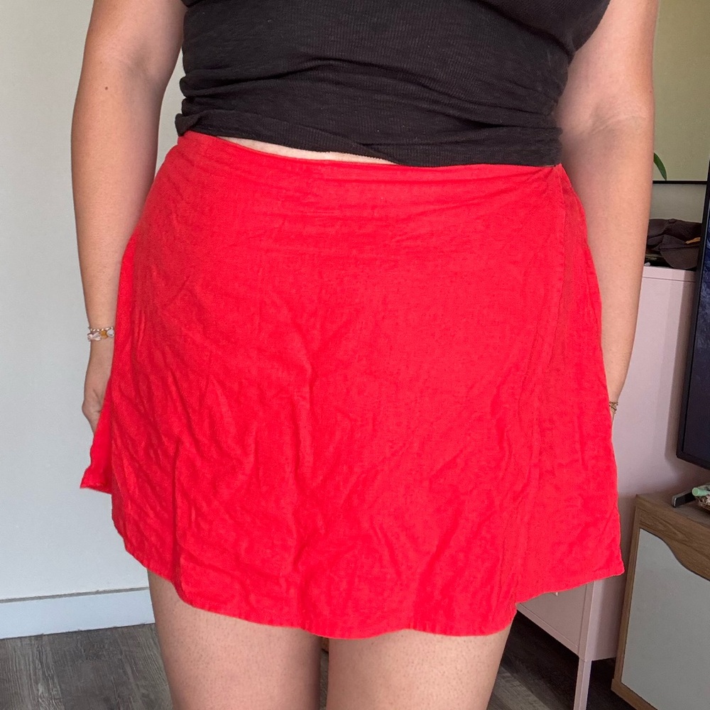 Old Navy Red Elastic Waist Skort
